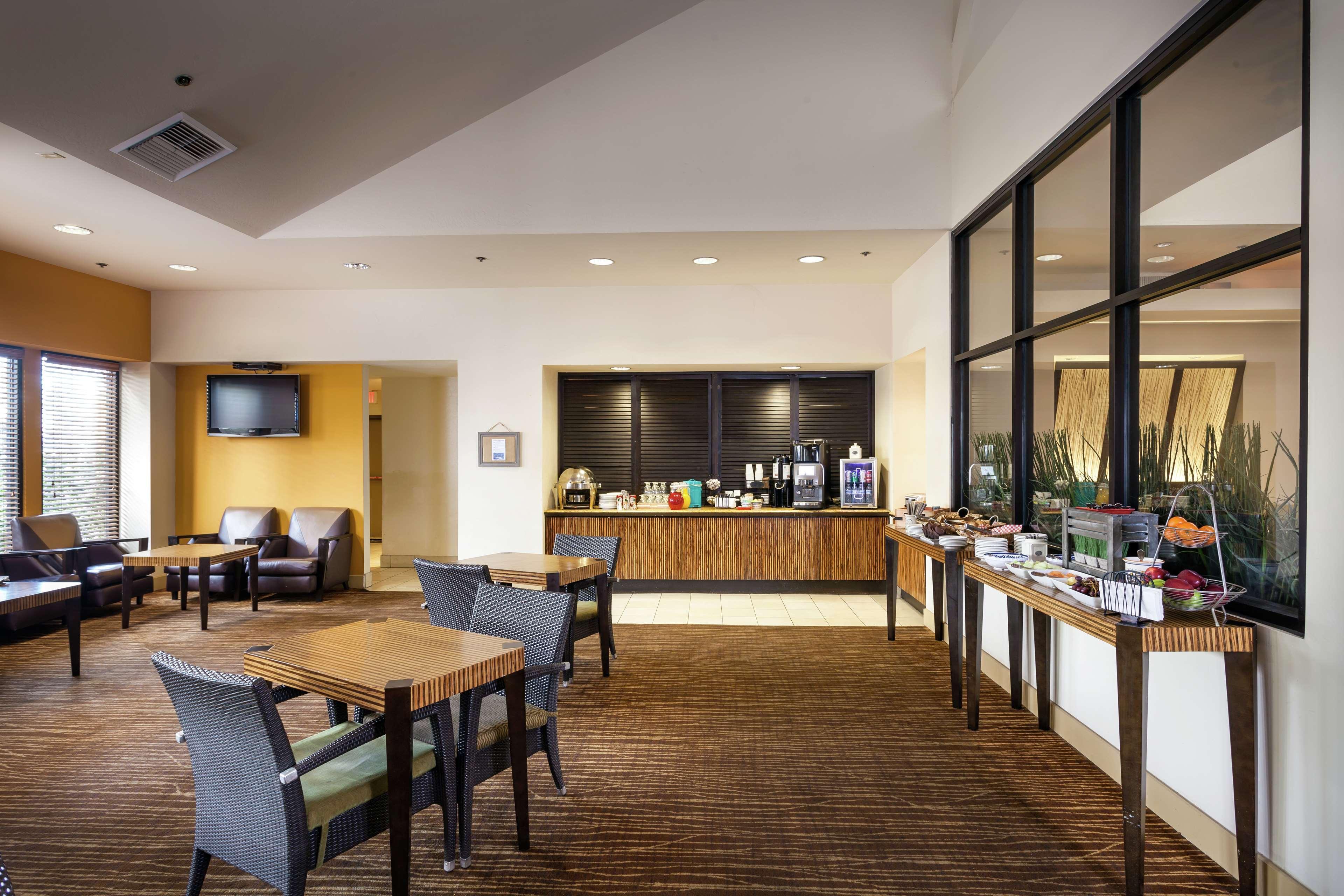 Hotel Hilton Stockton Exterior foto