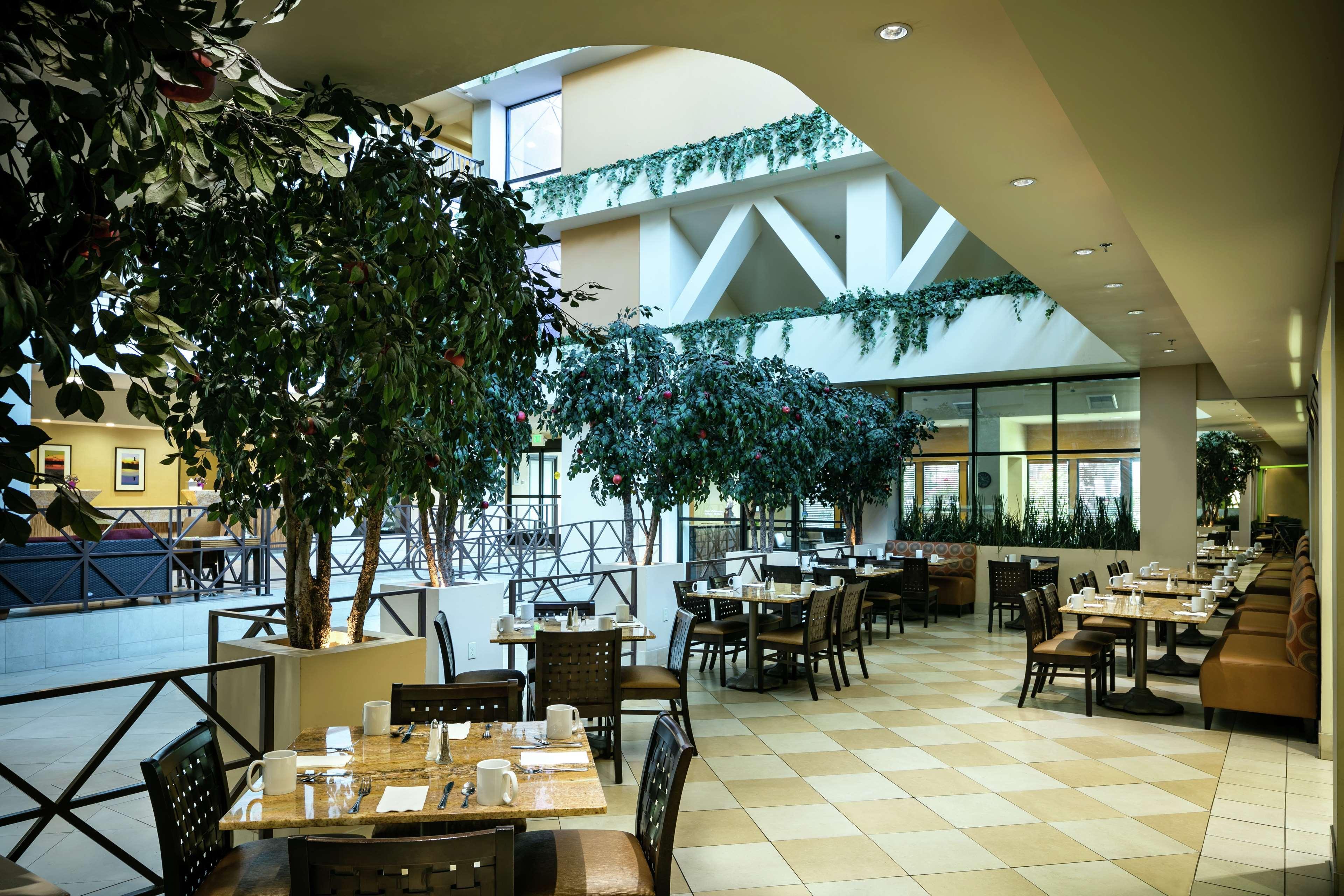 Hotel Hilton Stockton Exterior foto